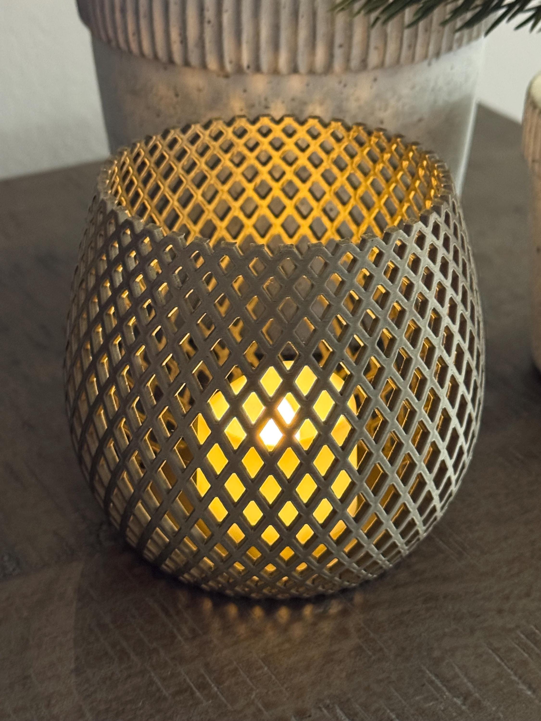 Decorative Vase Orchid Planter or Tea Light Candle Holder Lattice Table Vase for Flowers