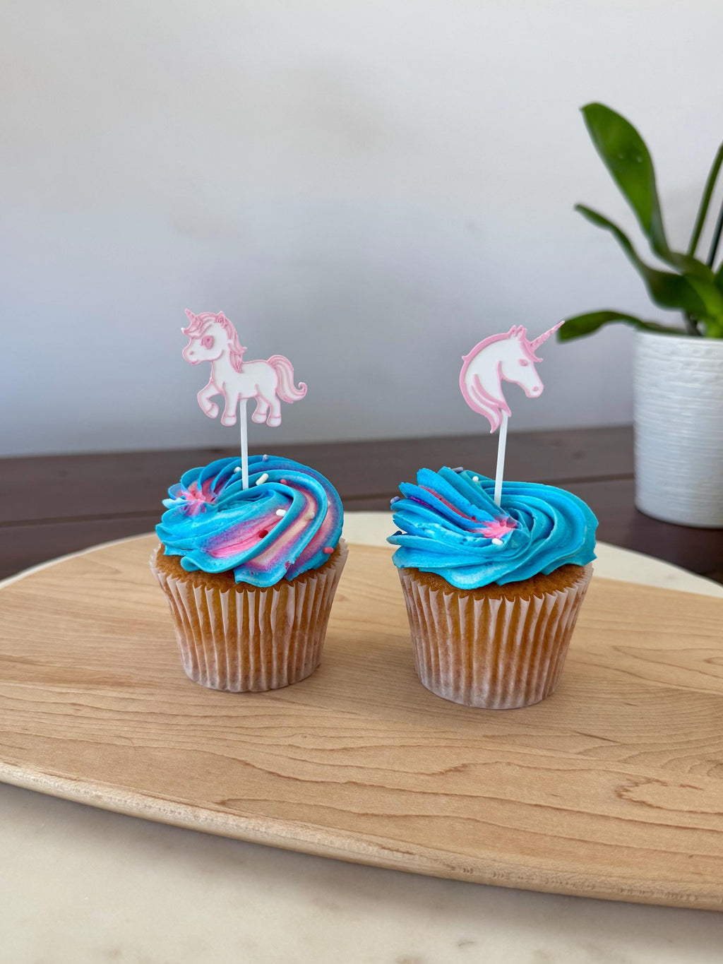 Unicorn Cupcake Toppers (qty 6)